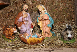 250px-Julkrubba_i_Perstorp-2