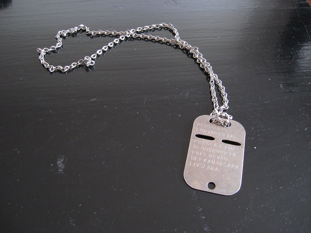 1024px-Swedogtag
